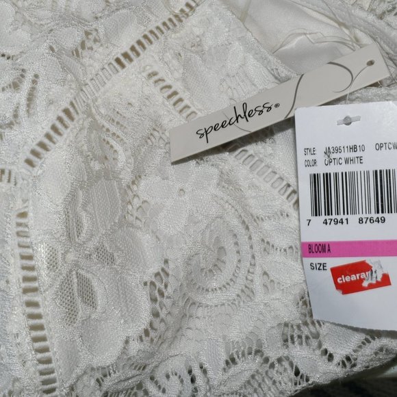 SPEECHLESS Sleeveless Dress  NWT - Picture 6 of 6